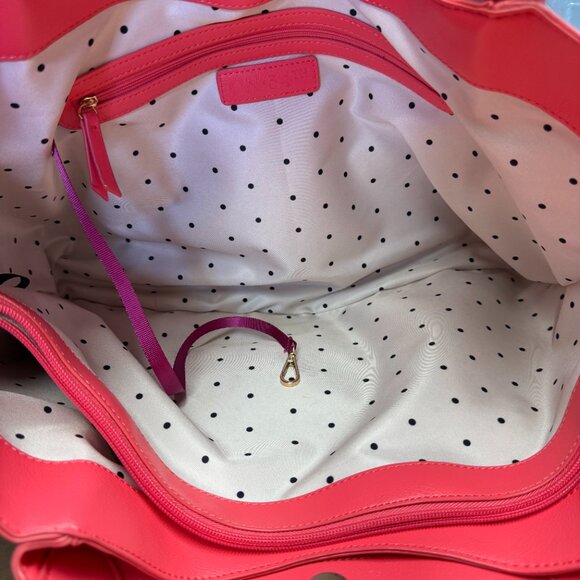 On 34th Azriell Extra-Large Tote - Peony Coral - Picture 8 of 9